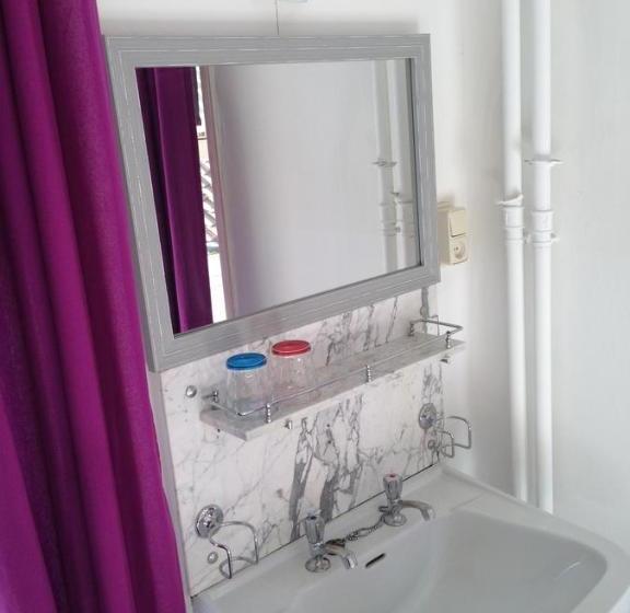 فندق Bij Verhoeven