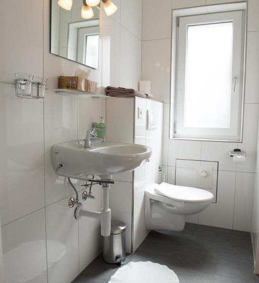 בית מלון כפרי Hirschen B&b