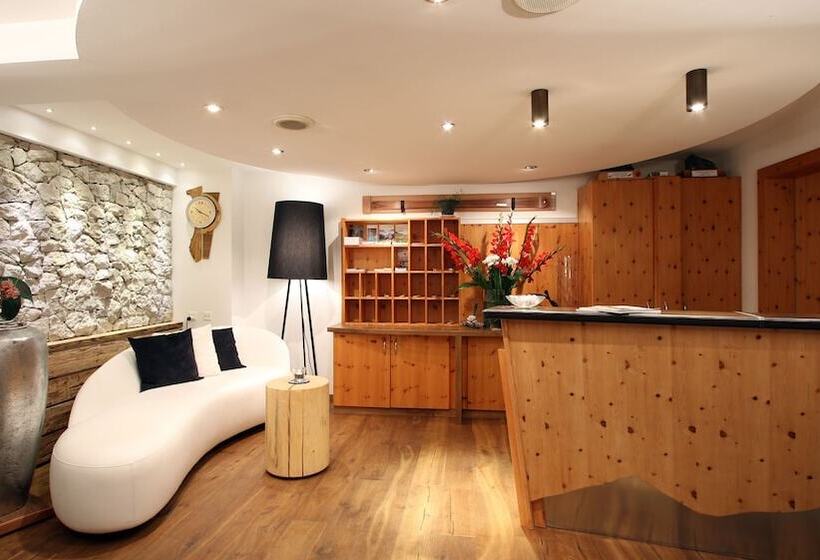 Laret Private Boutique Hotel   Adults Only