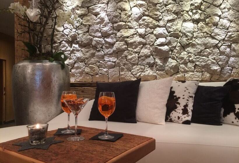 Laret Private Boutique Hotel   Adults Only