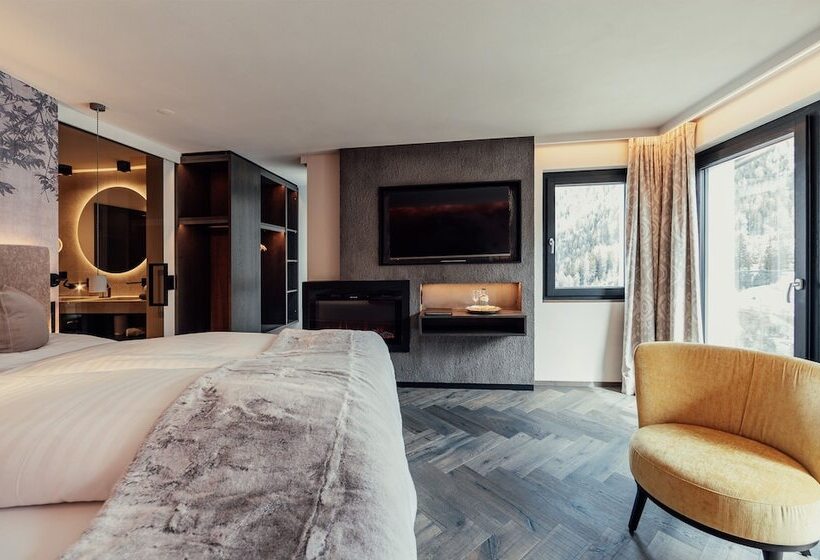 Laret Private Boutique Hotel   Adults Only