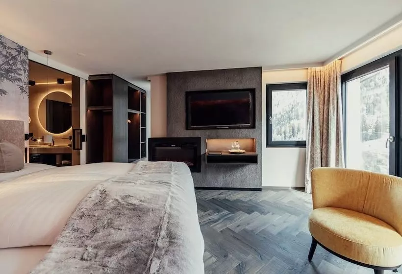 Laret Private Boutique Hotel   Adults Only