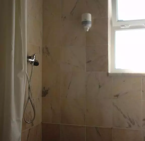 Hotelli O Viajante Low Cost