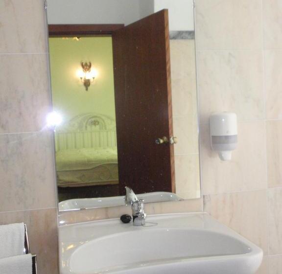 ホテル O Viajante Low Cost