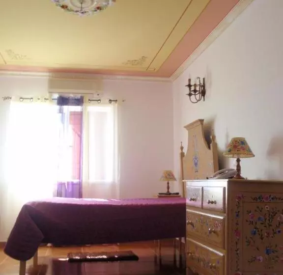 Hotelli O Viajante Low Cost