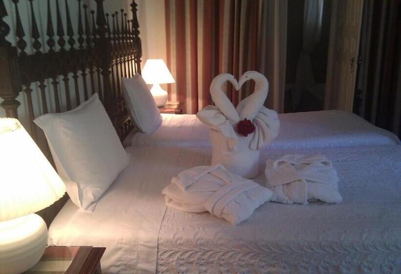 فندق Residencial Alentejana