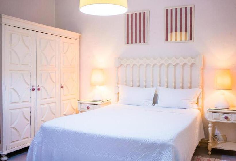 فندق Residencial Alentejana