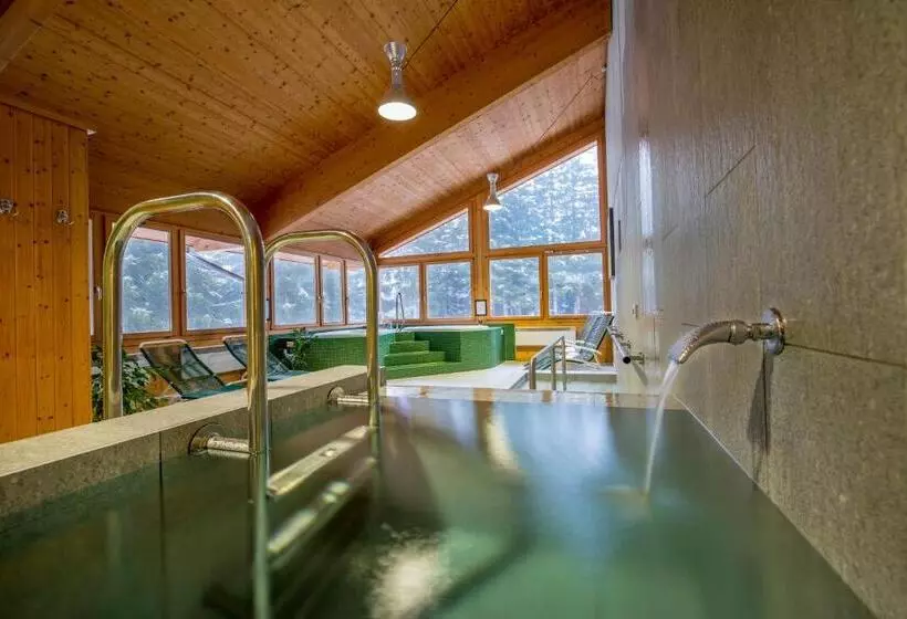 Hotelli Und Naturresort Handeck