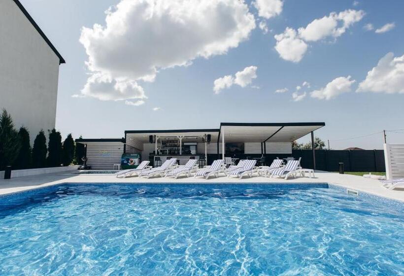 호텔 Sunday Caprice