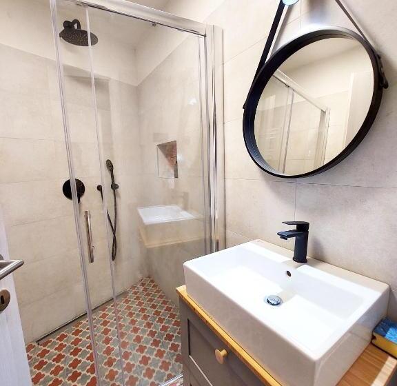 پانسیون Selo Station