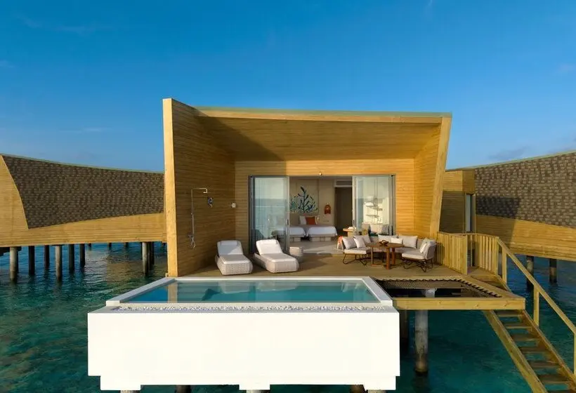 استراحتگاه Centara Mirage Lagoon Maldives
