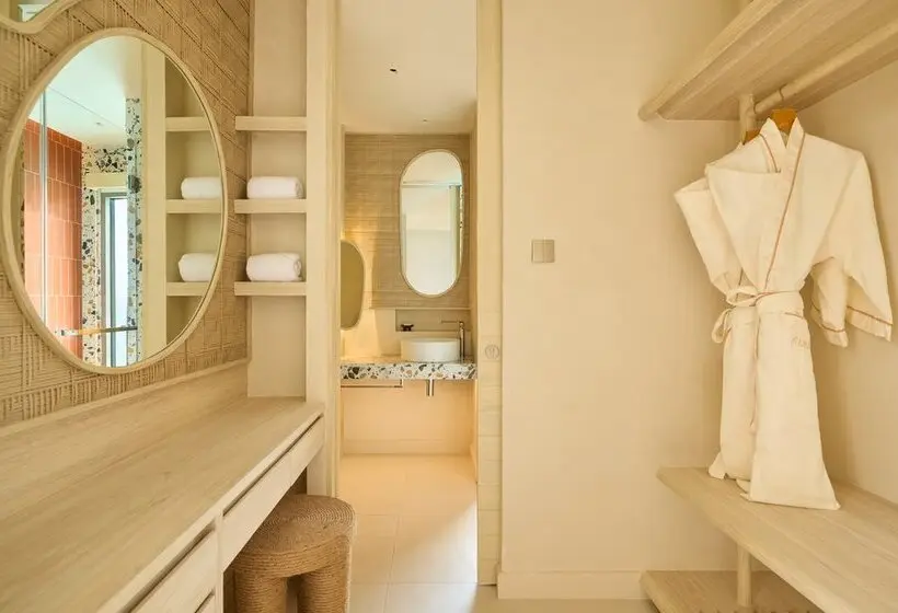 استراحتگاه Centara Mirage Lagoon Maldives