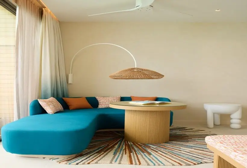 استراحتگاه Centara Mirage Lagoon Maldives