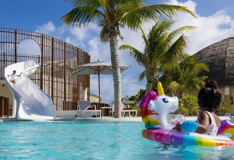 استراحتگاه Centara Mirage Lagoon Maldives