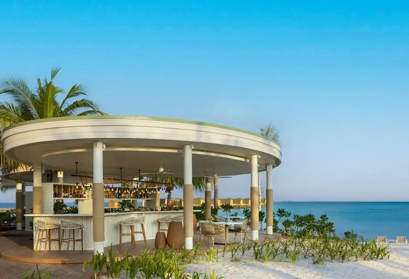 استراحتگاه Centara Mirage Lagoon Maldives
