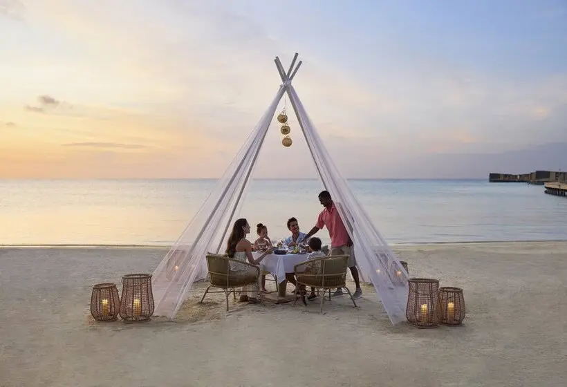 استراحتگاه Centara Mirage Lagoon Maldives