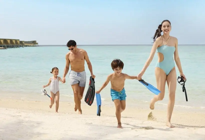 استراحتگاه Centara Mirage Lagoon Maldives