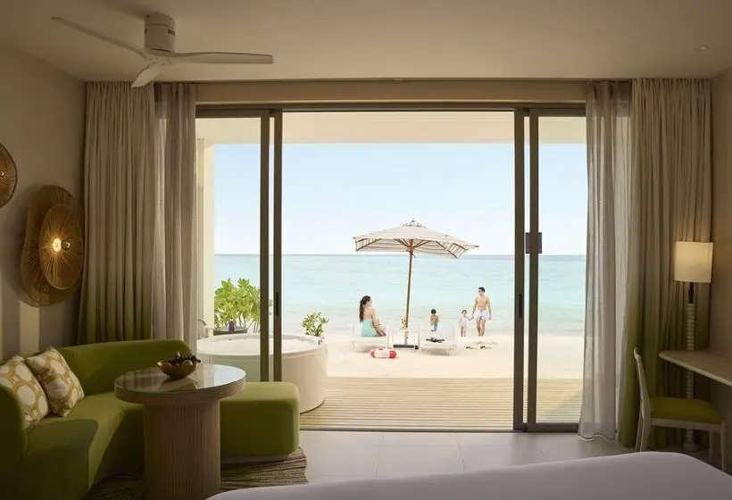 استراحتگاه Centara Mirage Lagoon Maldives