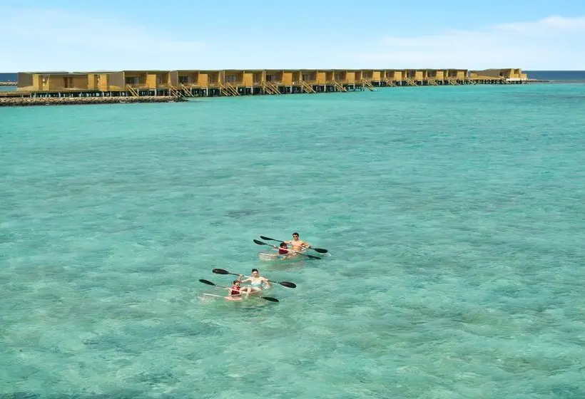 استراحتگاه Centara Mirage Lagoon Maldives