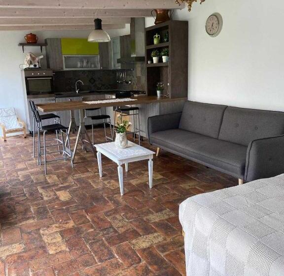 بنسيون Il Borghetto