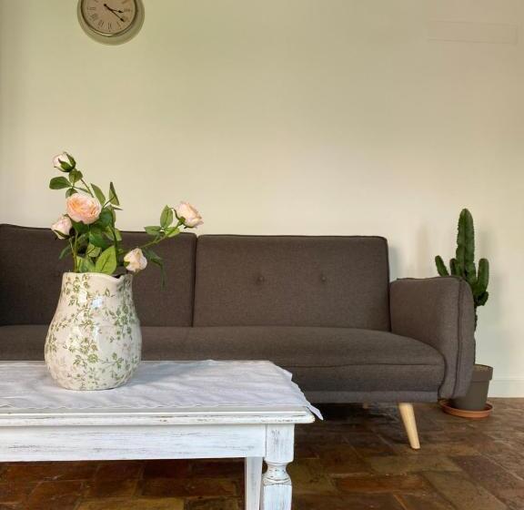 بنسيون Il Borghetto