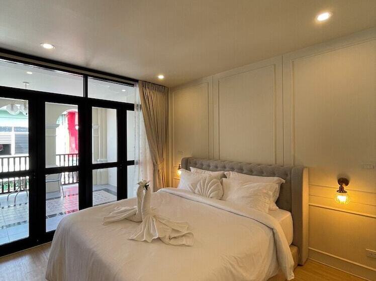Отель Hawa House Phuket