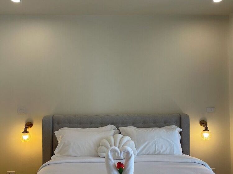 Отель Hawa House Phuket