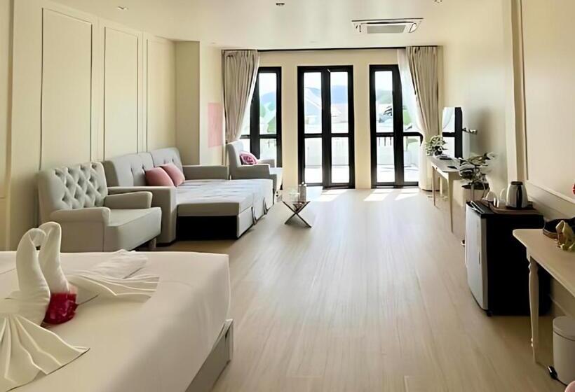 Отель Hawa House Phuket