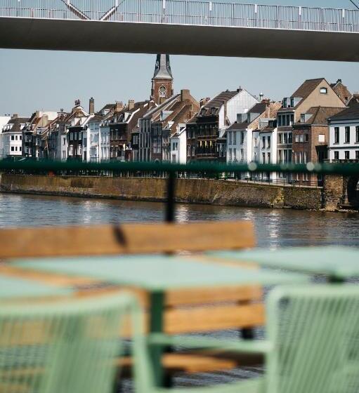 Alberg Botel Maastricht
