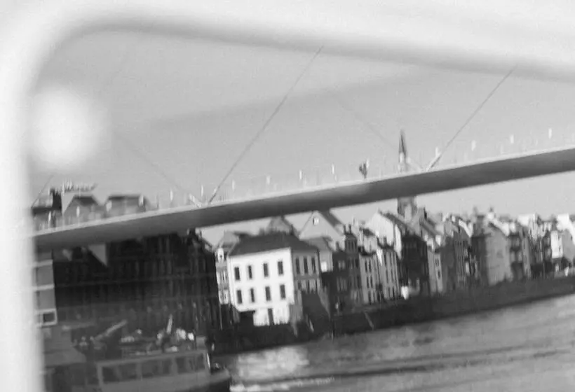 هاستل Botel Maastricht