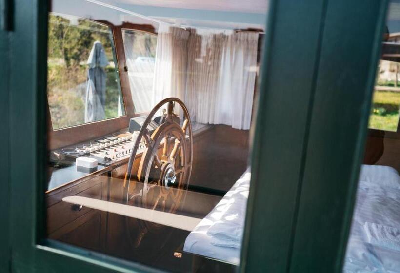 Alberg Botel Maastricht