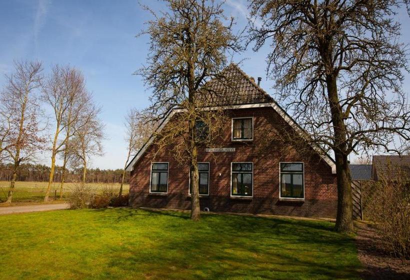 Bed And Breakfast Geertruidahoeve