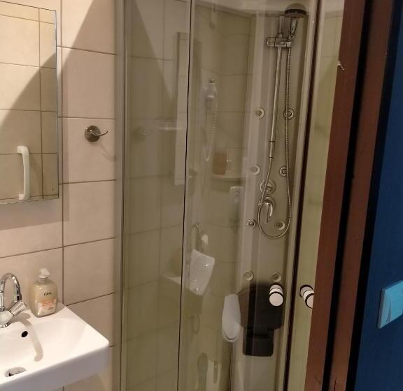 مبيت وإفطار Op De Burg