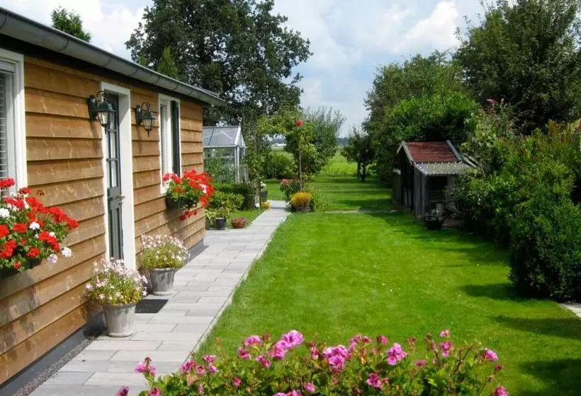 Bed & Breakfast Bij Janzen