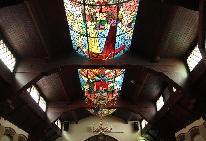 בית מלון כפרי American