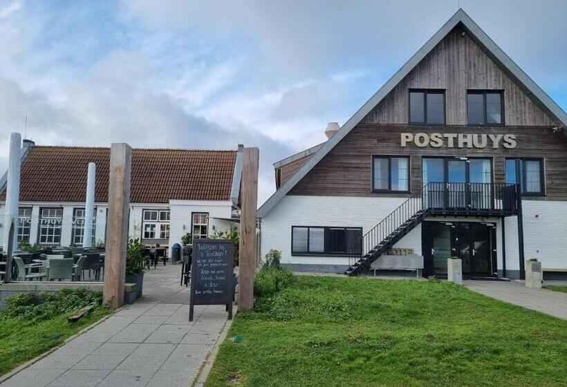 בית מלון כפרי Posthuys Vlieland