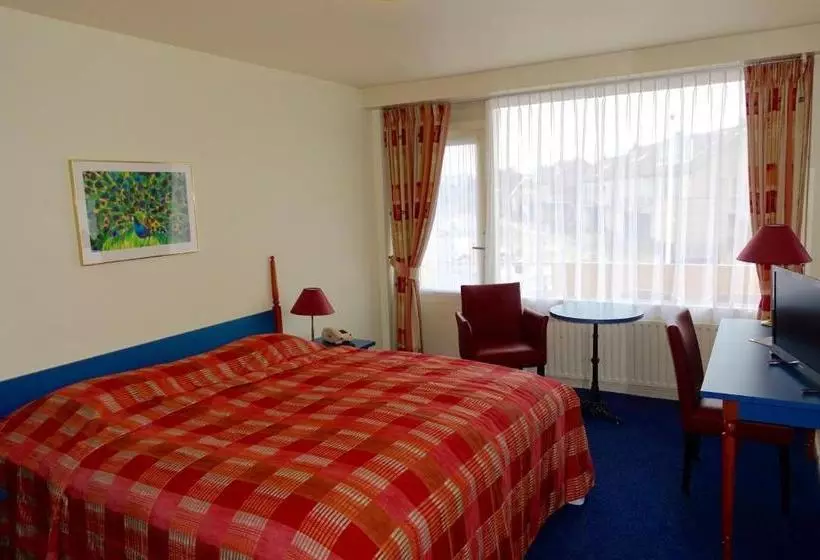 ホテル Prins Maurits