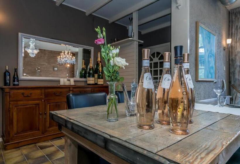 فندق Restaurant Van Der Weijde