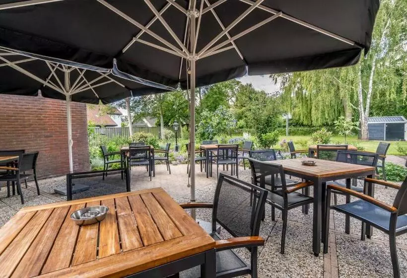 Hotelli Restaurant Van Der Weijde