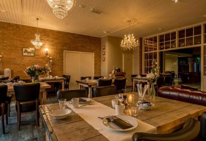 Hotelli Restaurant Van Der Weijde