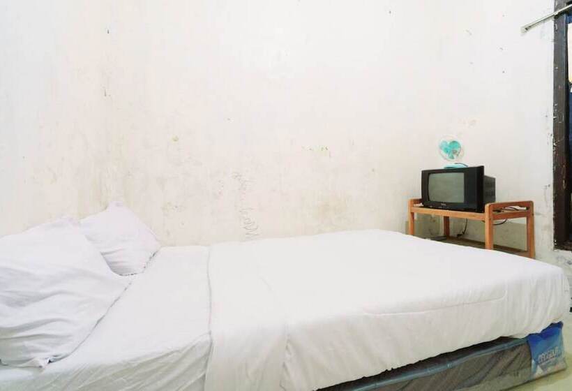Hotel Spot On 93956 Siliwangi Guest House Syariah