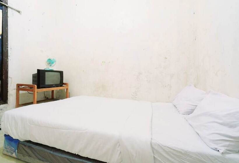 Hotel Spot On 93956 Siliwangi Guest House Syariah