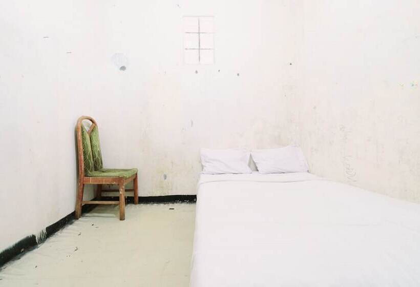 Hotel Spot On 93956 Siliwangi Guest House Syariah