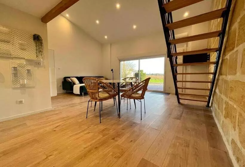 Majatalo Guesthouse Les Maurins