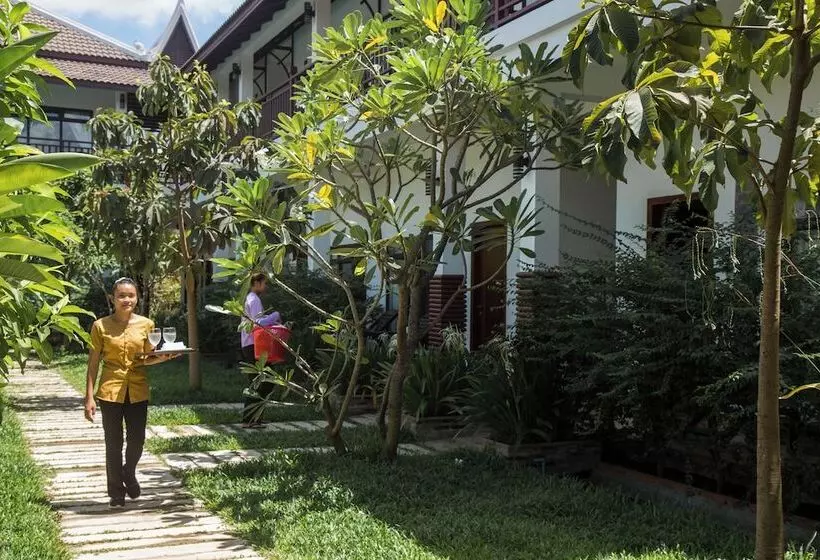 Hotelli Villa Phum Khnar