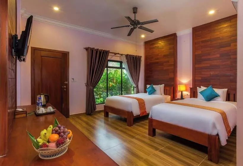 Hotelli Villa Phum Khnar