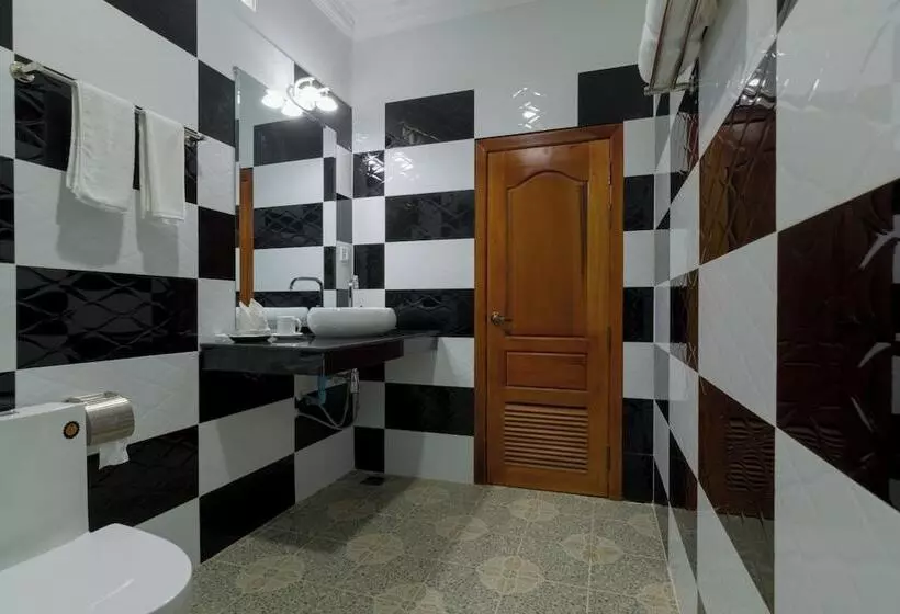 Hotelli Villa Phum Khnar