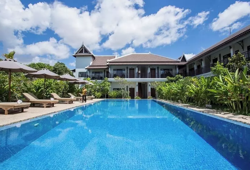 Hotelli Villa Phum Khnar