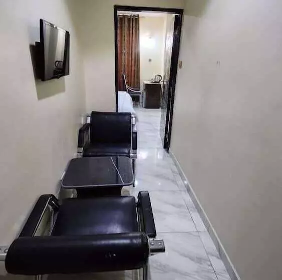 Ceetran Hotels