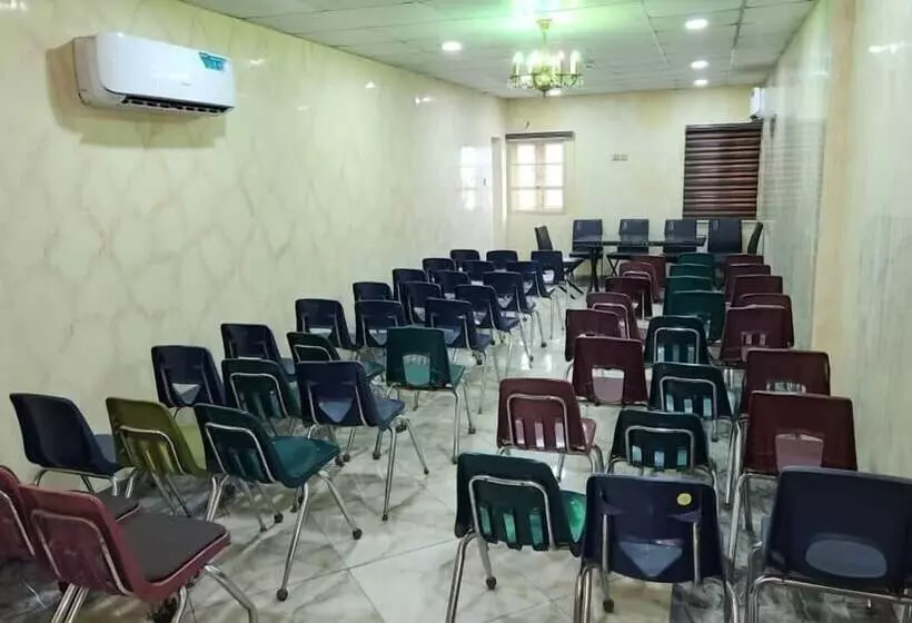 Ceetran Hotels